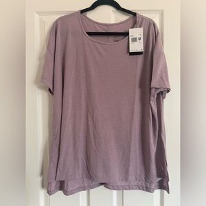 PLUS SIZE ACTIVE TOP